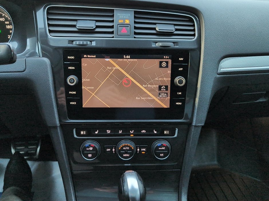 2018 Volkswagen Golf Alltrack-14