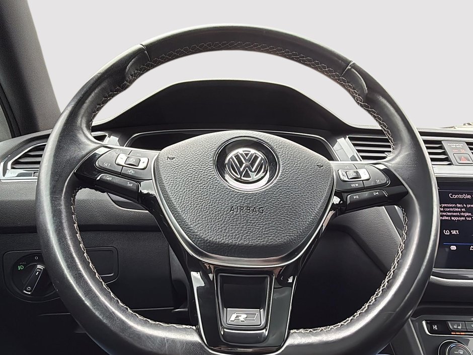 2021 Volkswagen Tiguan Highline-12