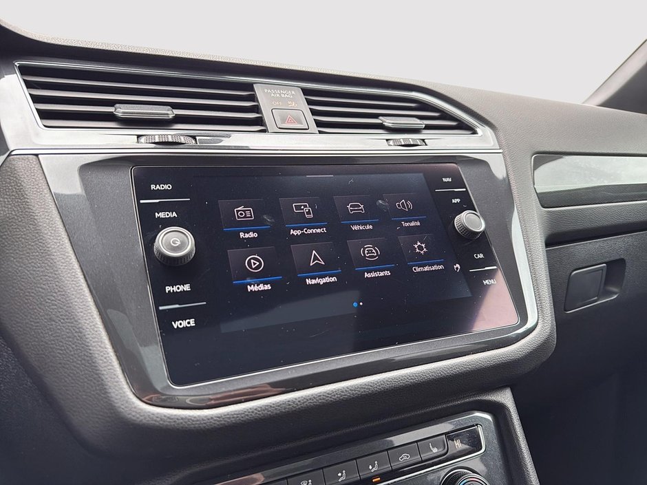2021 Volkswagen Tiguan Highline-16