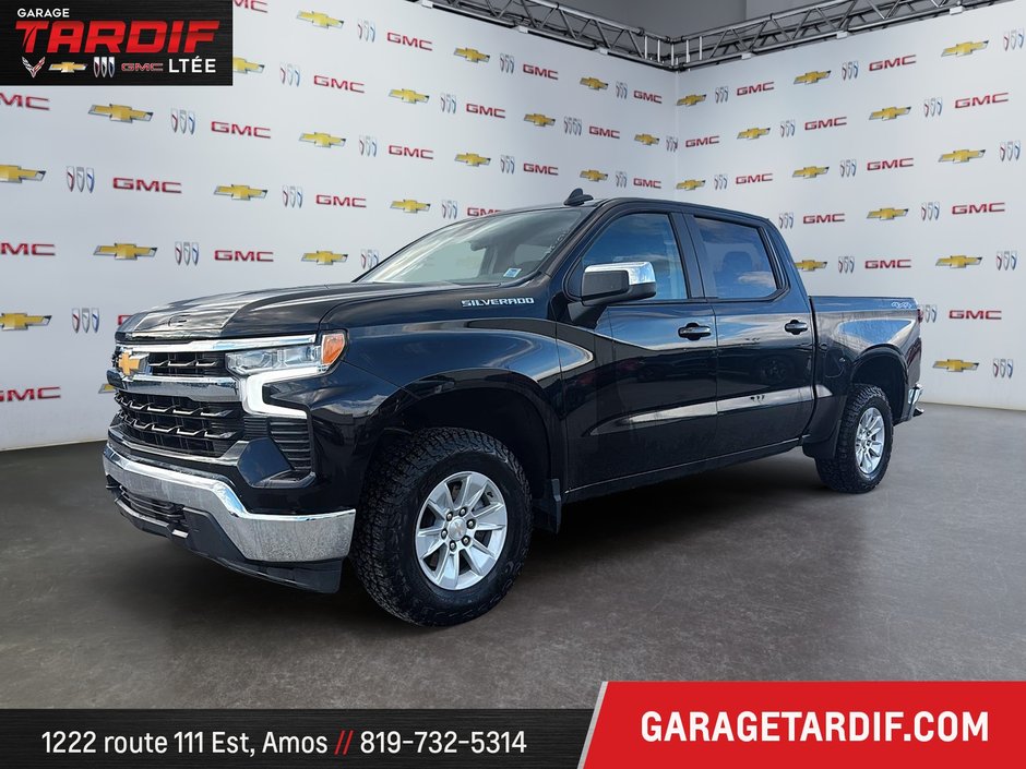Chevrolet 1500 4RM, CAISSE COURTE, CAB. MULTIPLAC  2025 à Amos, Québec - w940px