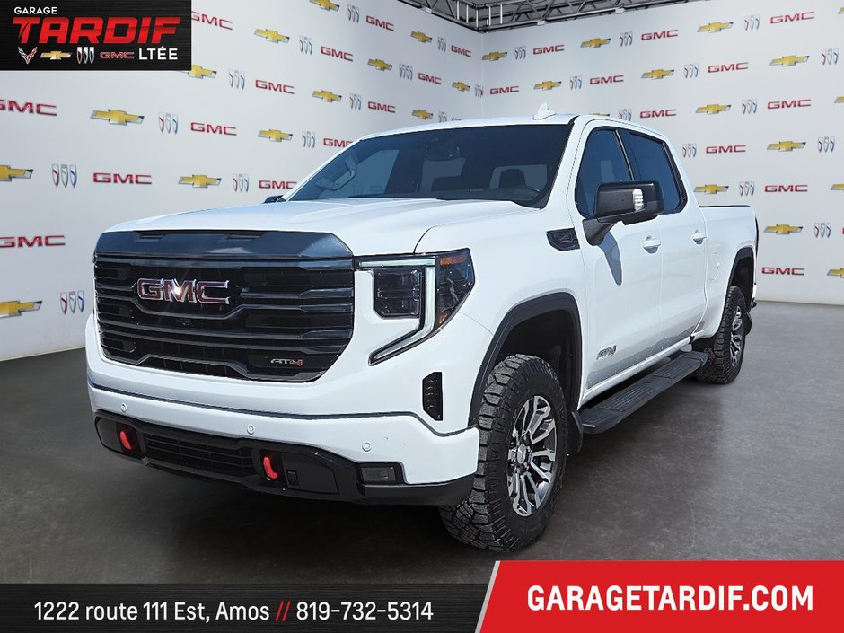 GMC Sierra 1500 4WD Crew CAB Pickup  2023 à Amos, Québec - w940px