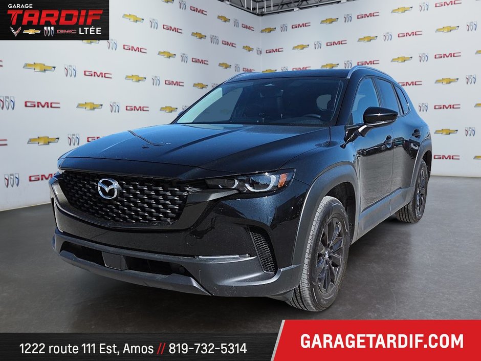 Mazda CX-50  2025 à Amos, Québec - w940px