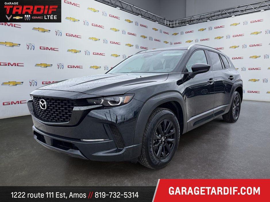 Mazda CX-50  2025 à Amos, Québec - w940px