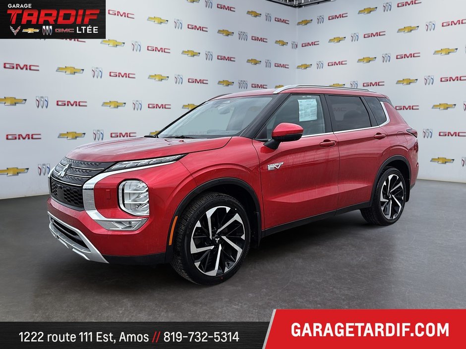 Mitsubishi Outlander  2024 à Amos, Québec - w940px