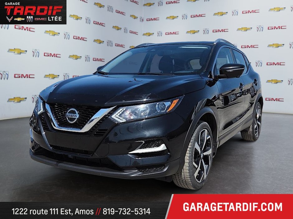2022 Nissan Qashqai in Amos, Quebec - w940px
