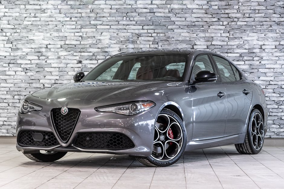 Alfa Romeo Giulia VELOCE-AWD-TOIT-CUIR-NAVIGATION-CAM 2022 à Montréal, Québec