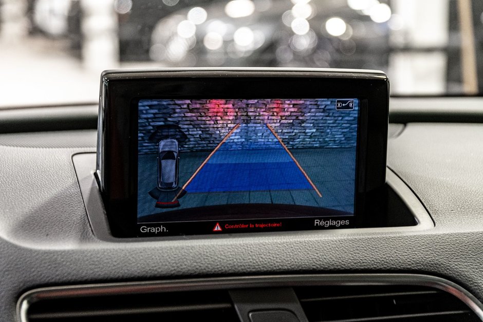 Audi Q3 Progressiv TOIT OUVRANT SIEGES CHAUFFANTS CUIR 2018-21