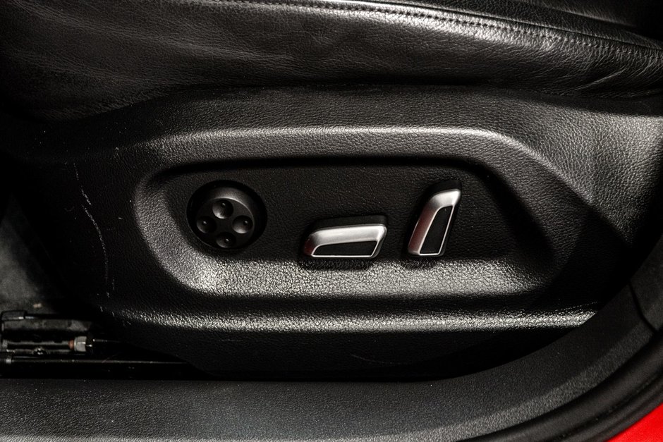 Audi Q3 Progressiv TOIT OUVRANT SIEGES CHAUFFANTS CUIR 2018-13