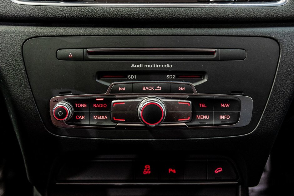 Audi Q3 Progressiv TOIT OUVRANT SIEGES CHAUFFANTS CUIR 2018-22