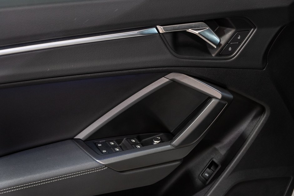 Audi Q3 PROGRESSIV S-LINE AWD CUIR TOIT PANO CAM CARPLAY 2024-16