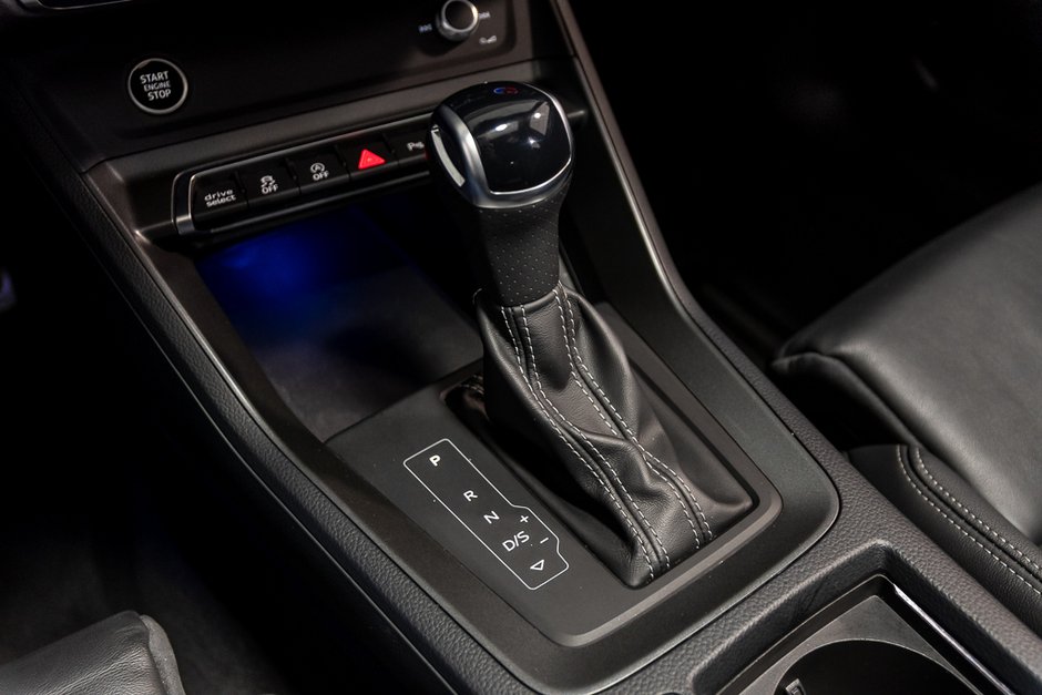 Audi Q3 PROGRESSIV S-LINE AWD CUIR TOIT PANO CAM CARPLAY 2024-29