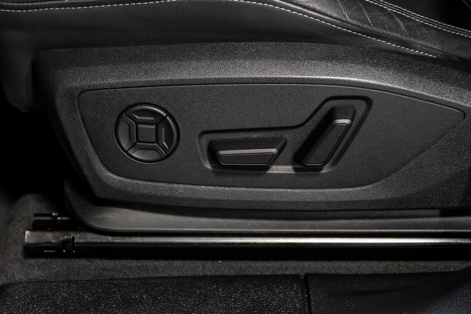 Audi Q3 PROGRESSIV S-LINE AWD CUIR TOIT PANO CAM CARPLAY 2024-17