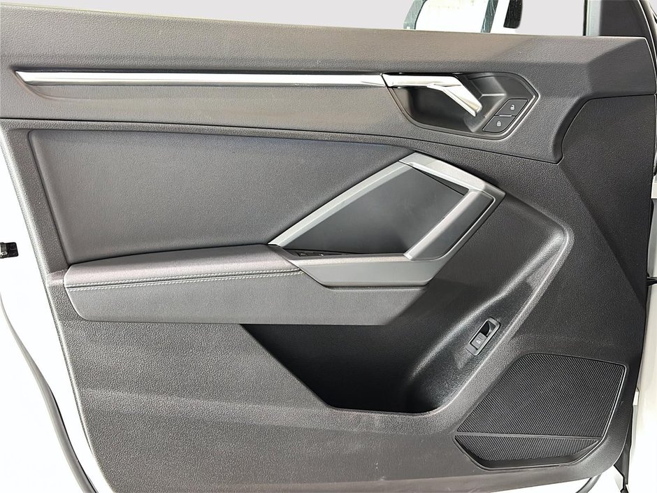 2024 Audi Q3 PROGRESSIV S-LINE QUATTRO TOIT CUIR-17