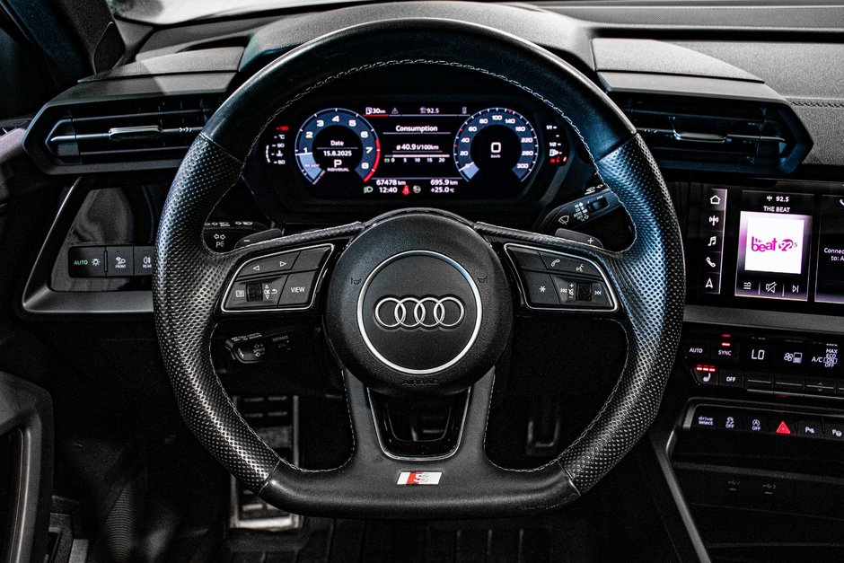 Audi S3 SEDAN KOMFORT QUATTRO CUIR TOIT CARPLAY 2023-29