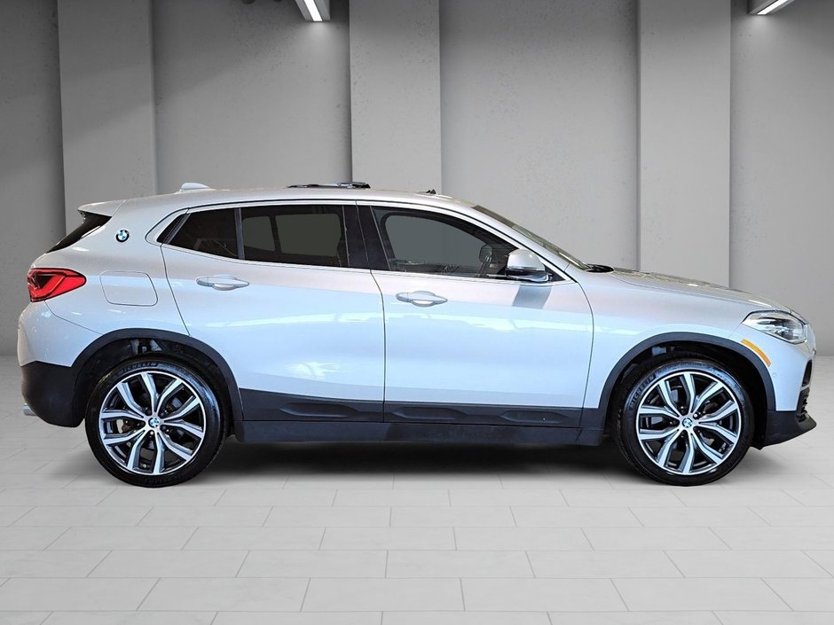 BMW X2 XDrive PREMIUM AMÉLIORÉ SPORT PACK TOIT CUIR GPS 2018-16