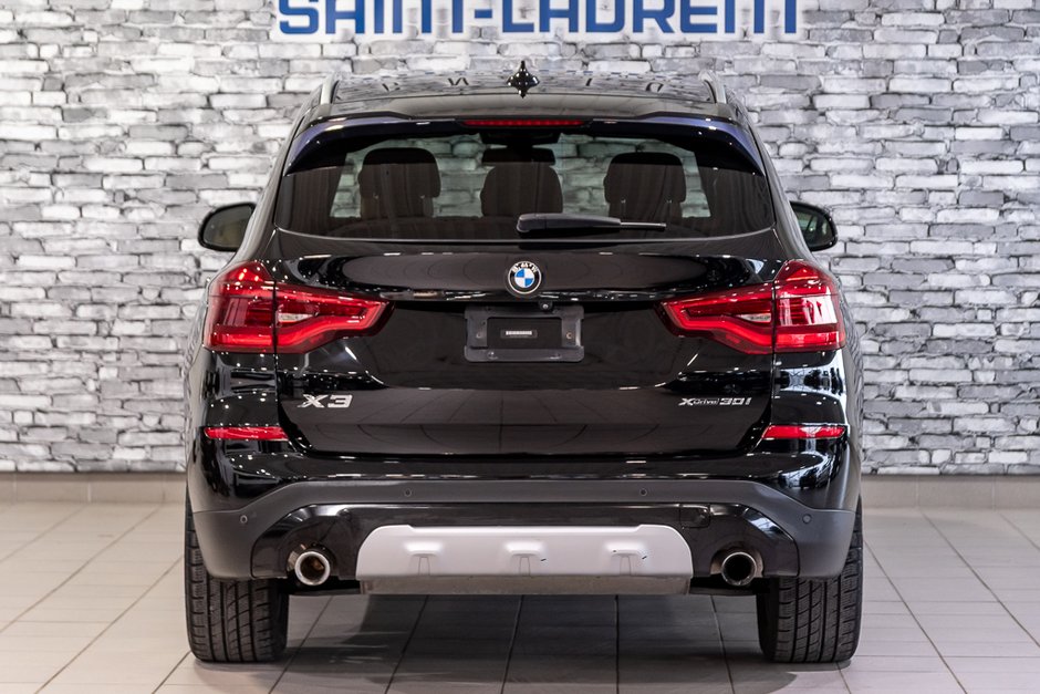 BMW X3 xDrive30i - DOSSIER CARFAX SANS RECLAMATION 2019-11