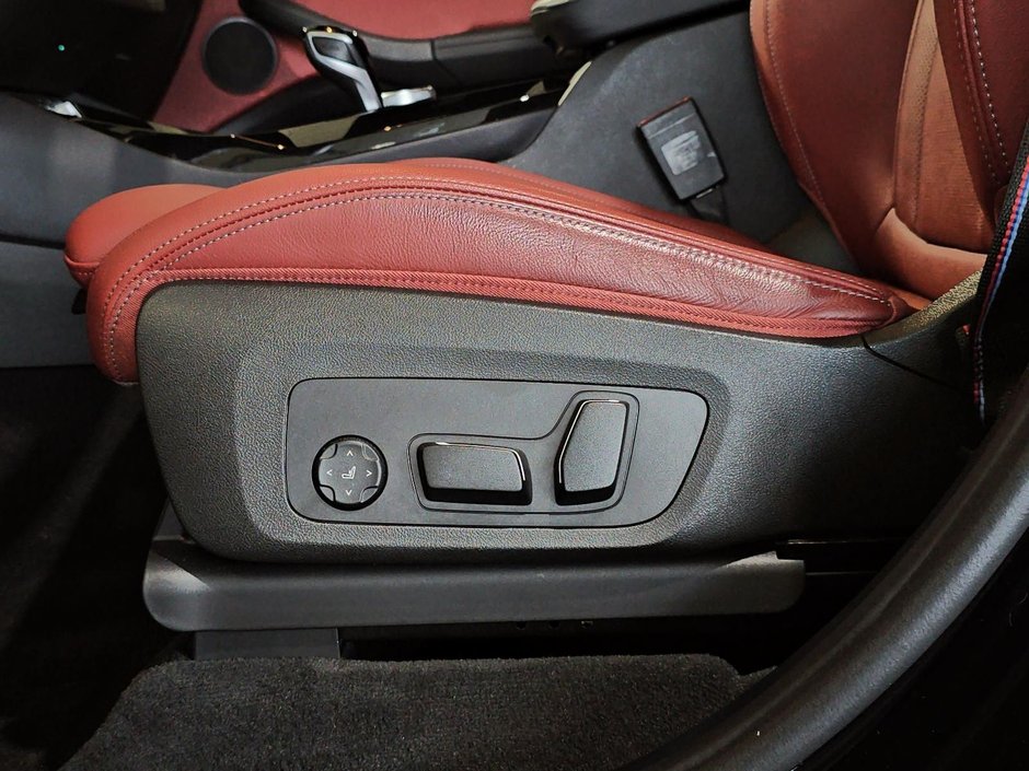 BMW X3 XDRIVE M SPORT TOIT PANO CUIR ROUGE CARPLAY GPS 2024-23