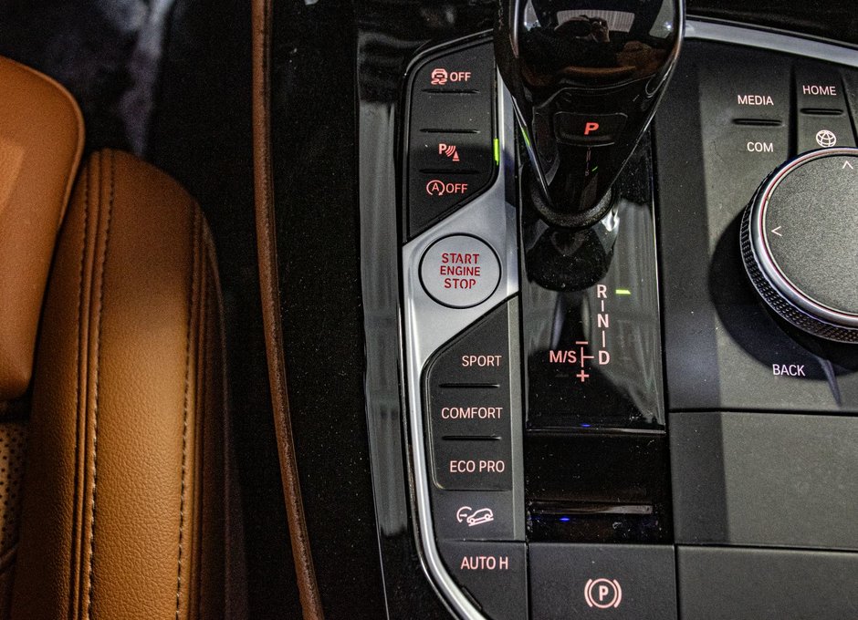 BMW X4 XDrive30i COUPE PREMIUM ENHANCED 2022-25