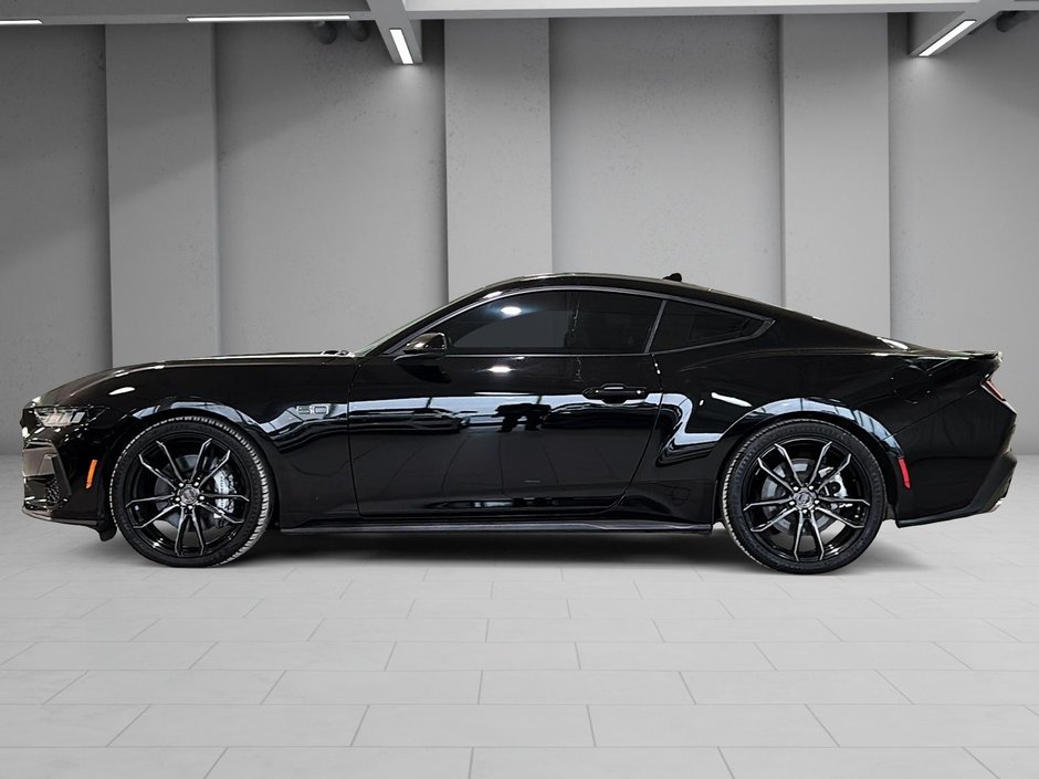 Ford Mustang GT 5.0 COUPE 6 VIT. MAN. APPLE CARPLAY CAM 2024-4