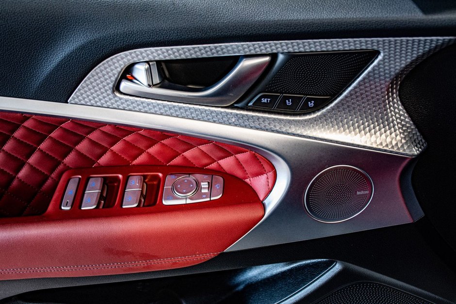 GENESIS G70 3.3T SPORT AWD 365 HP HEAD UP DISP CAM360 CUIR 2022-21