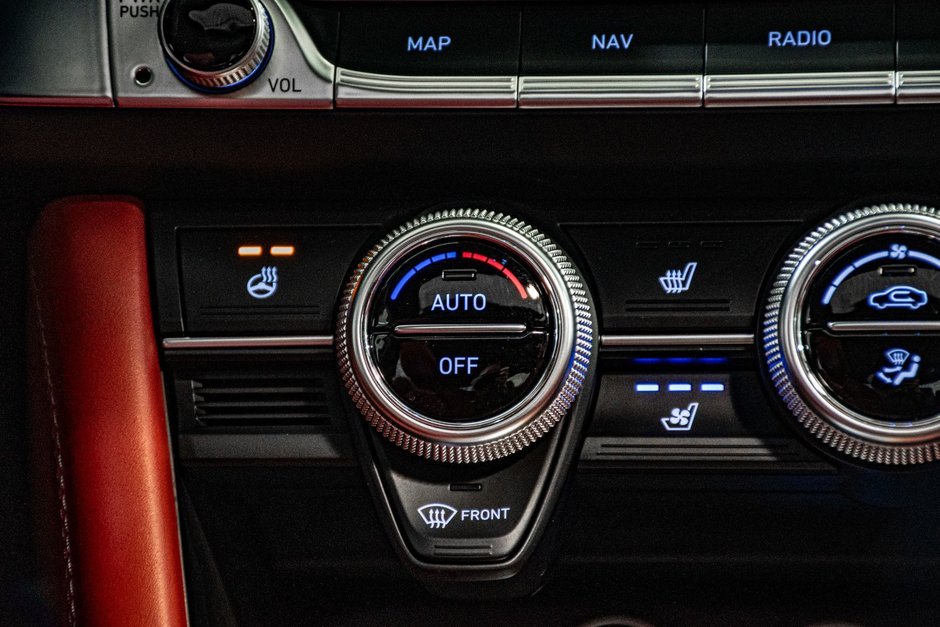 GENESIS G70 3.3T SPORT AWD 365 HP HEAD UP DISP CAM360 CUIR 2022-30