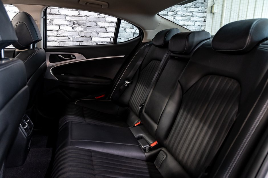 2022 GENESIS G70 2.0T ADVANCED AWD 252HP CUIR TOIT NAV CAMERA-22