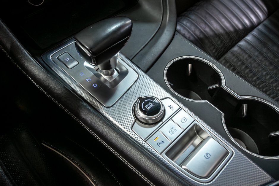 2022 GENESIS G70 2.0T ADVANCED AWD 252HP CUIR TOIT NAV CAMERA-30