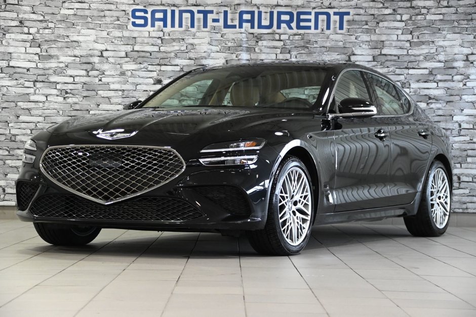 2023 GENESIS G70 2.0T ADVANCED CUIR TOIT NAV CAM in Montréal, Quebec
