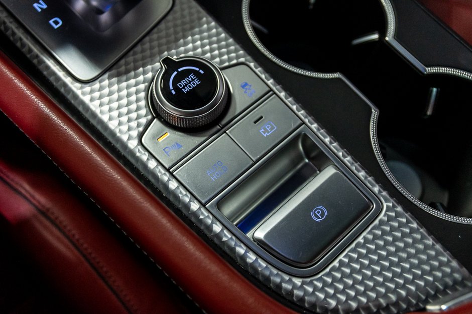 GENESIS G70 3.3T SPORT AWD 365 HP HEAD UP DISP CAM360 CUIR 2023-32