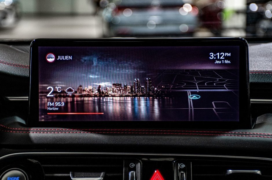 GENESIS G70 3.3T SPORT 365 HP HUD CAM 360 TOIT CUIR CHAUFFANTS 2023-27