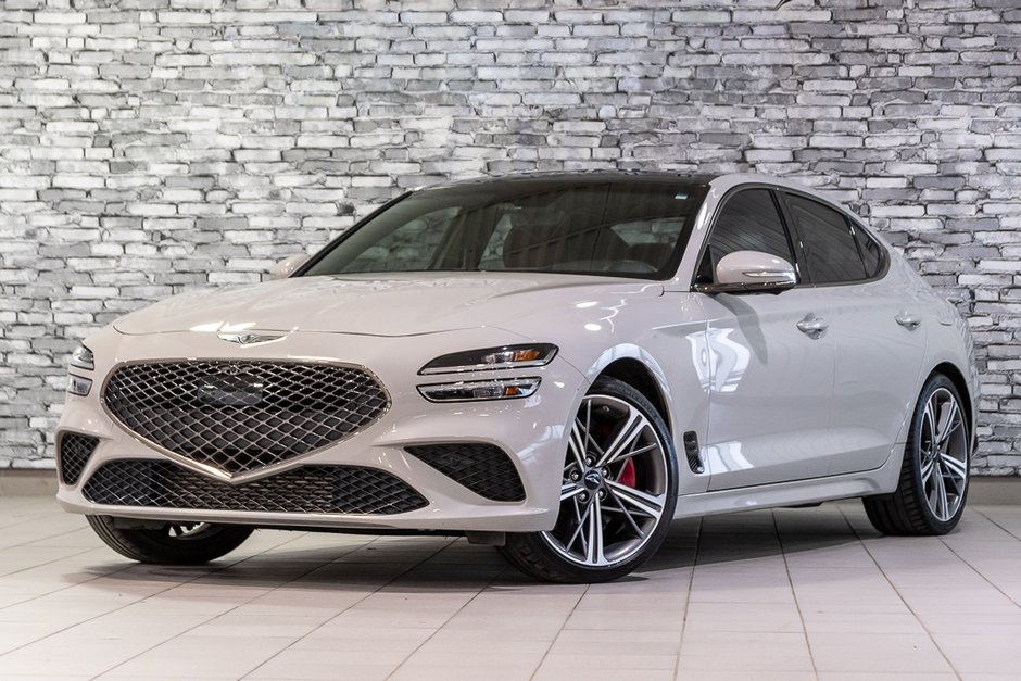 GENESIS G70 SPORT 3.3T AWD 365HP CUIR TOIT NAV CAM360 2024-0