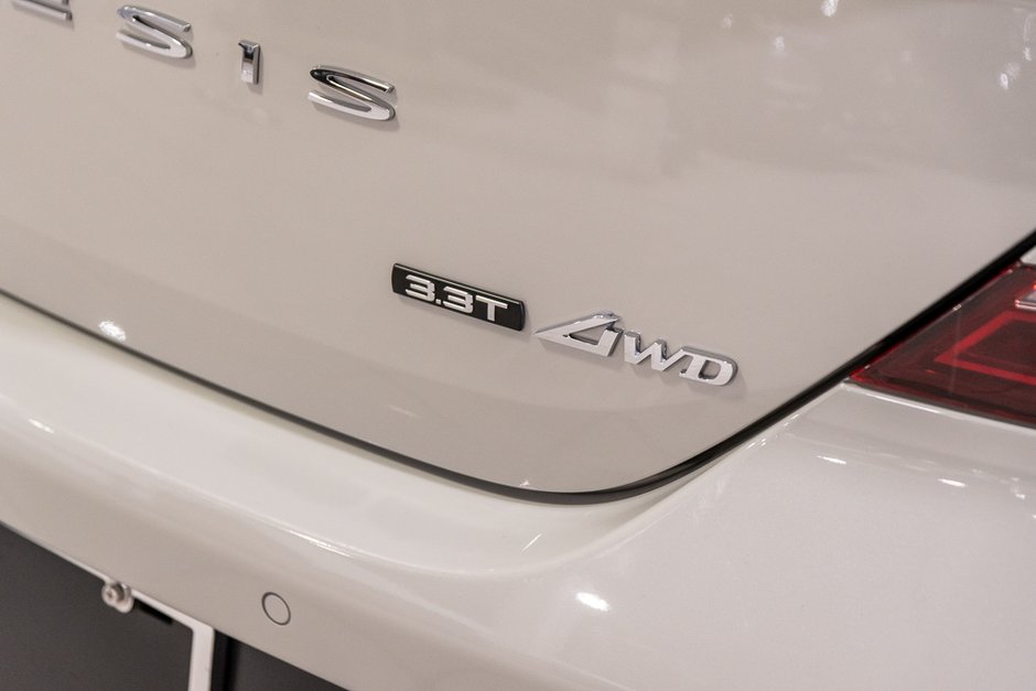 GENESIS G70 SPORT 3.3T AWD 365HP CUIR TOIT NAV CAM360 2025-15