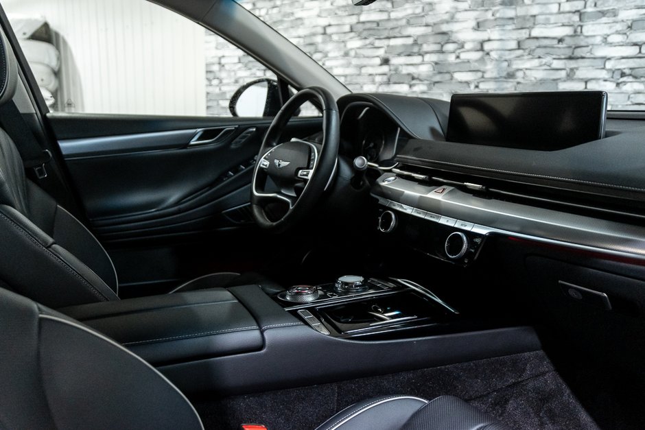 GENESIS G80 2.5T ADVANCED AWD 300HP TOIT NAV CUIR MAGS 2024-19