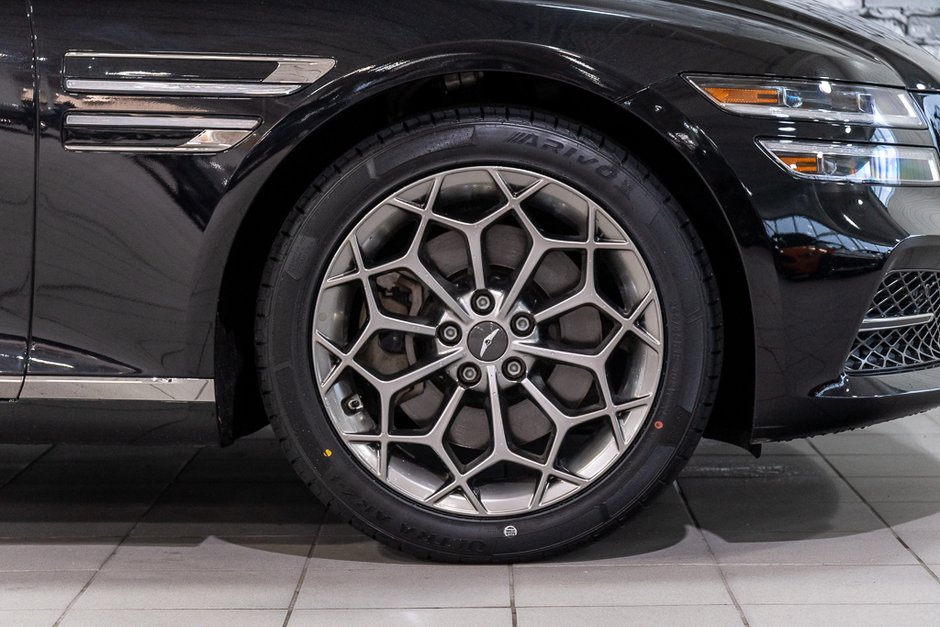 GENESIS G80 2.5T ADVANCED AWD 300HP TOIT NAV CUIR MAGS 2024-2