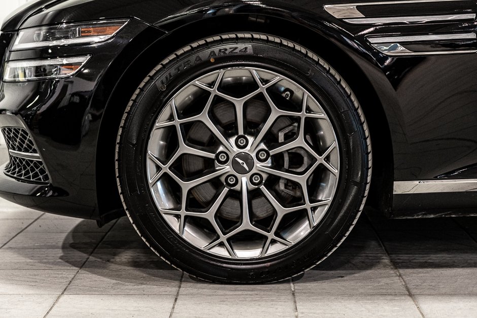 GENESIS G80 2.5T ADVANCED AWD 300HP TOIT NAV CUIR MAGS 2024-2