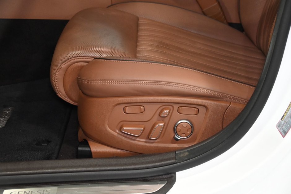 GENESIS G90 5.0L PRESTIGE AWD V8 GPS CAM 360 CUIR TOIT 2020-22