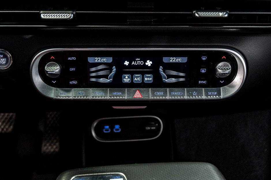 GENESIS GV60 ADVANCED AWD TOIT CUIR NAVIGATION CAMERA 2023-22