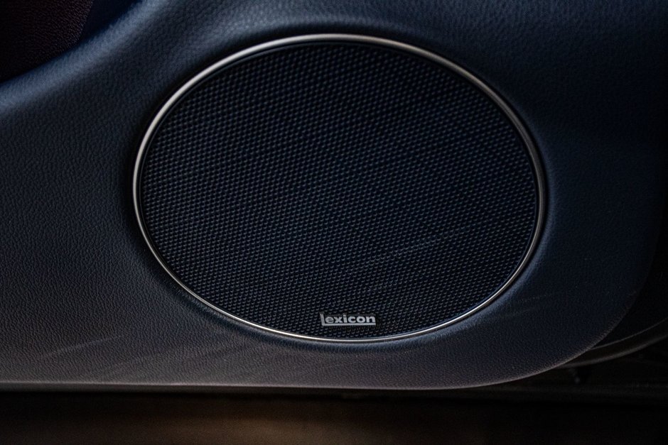 GENESIS GV70 2.5T PRESTIGE AWD CAM 360 SIEGE MASSAGE TOIT PANO 2022-23