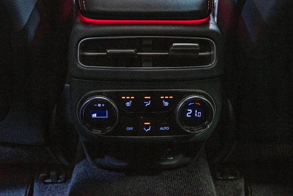 GENESIS GV70 2.5T PRESTIGE AWD CAM 360 SIEGE MASSAGE TOIT PANO 2022-38