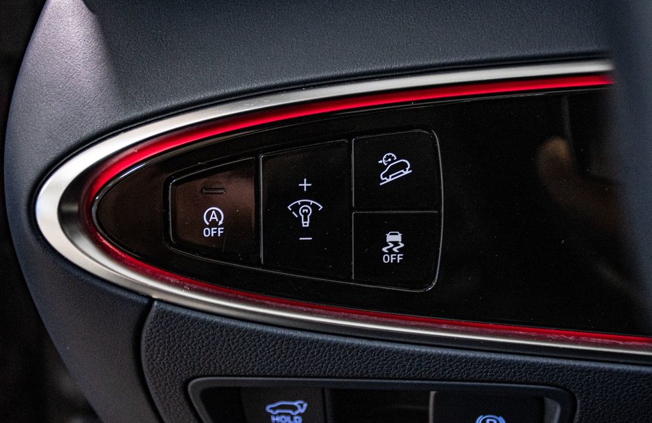 GENESIS GV70 2.5T PRESTIGE AWD CAM 360 SIEGE MASSAGE TOIT PANO 2022-40