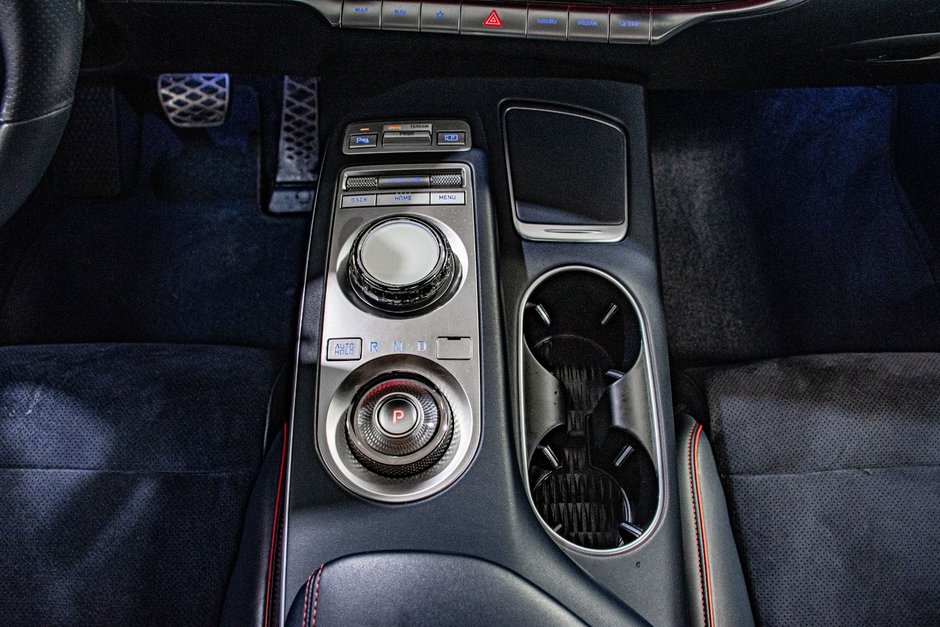 GENESIS GV70 2.5T PRESTIGE AWD CAM 360 SIEGE MASSAGE TOIT PANO 2022-34