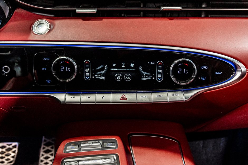 GENESIS GV70 3.5T SPORT PLUS AWD 375HP HUD CAM360 CUIR NAPPA 2022-24