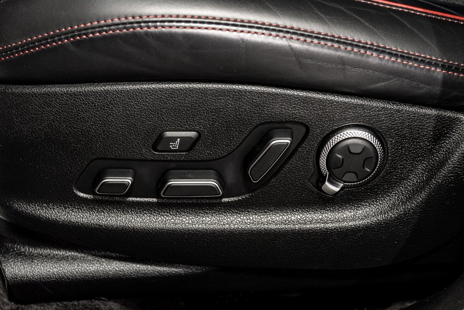 GENESIS GV70 2.5T PRESTIGE AWD TOIT GPS CUIR CAMERA MASSAGE 2022-18