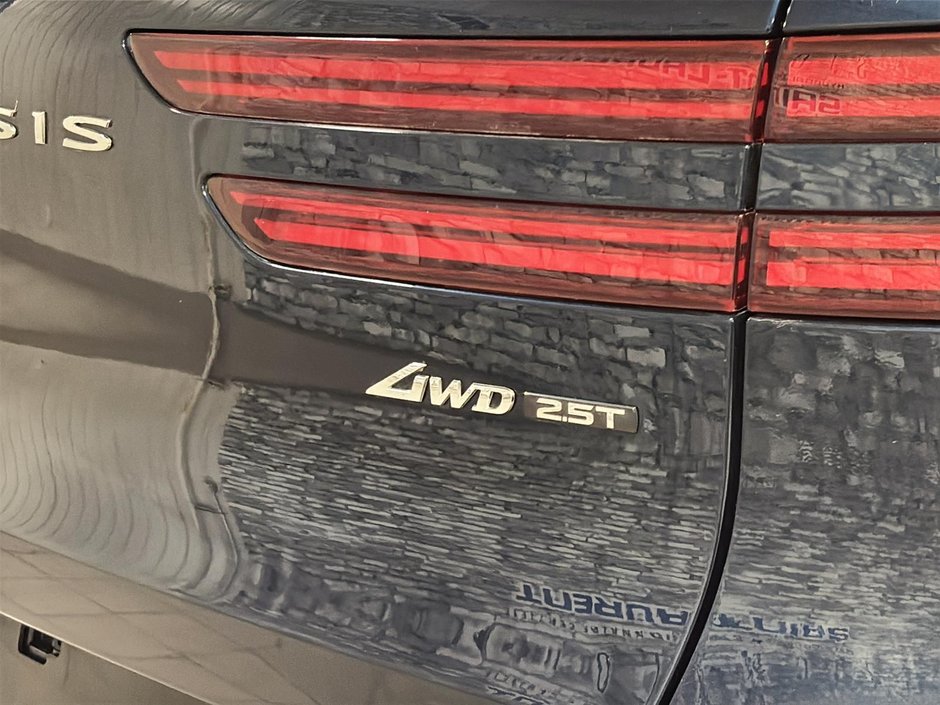 GENESIS GV70 2.5T PRESTIGE AWD TOIT OUVRANT CUIR NAVIGATION 2022-10