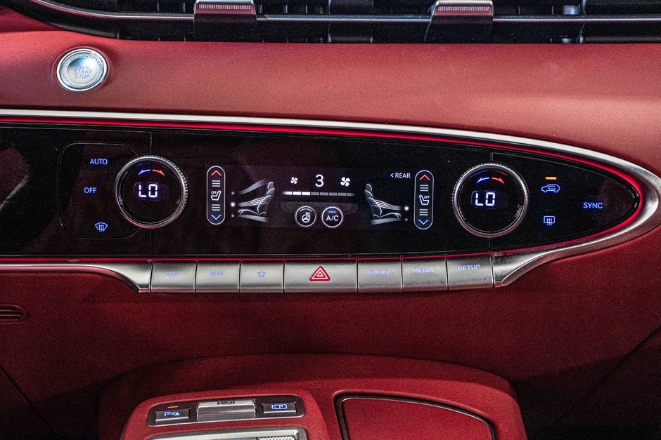 GENESIS GV70 3.5T SPORT PLUS AWD 375HP HUD CAM360 CUIR NAPPA 2023-32