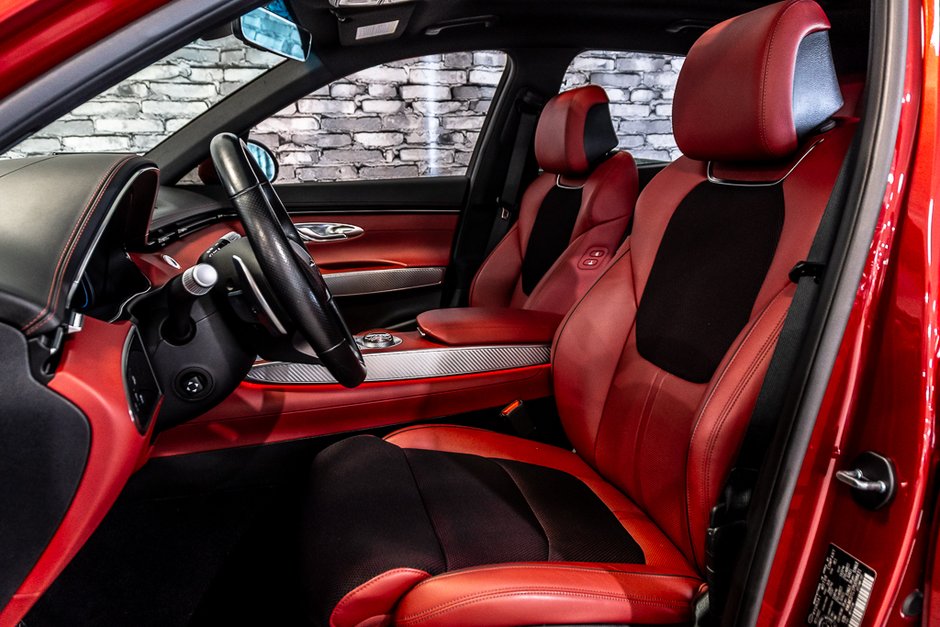 GENESIS GV70 3.5T SPORT AWD 375HP TOIT PANO NAV CAM CUIR 2023-21