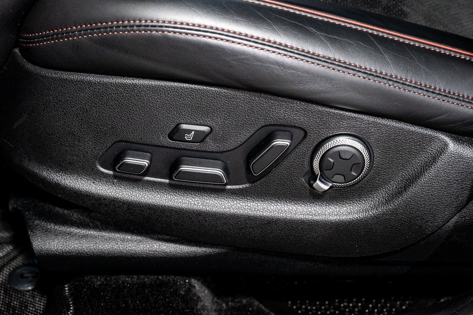 2023 GENESIS GV70 2.5T PRESTIGE AWD CAM 360 SIEGE MASSAGE TOIT PANO-18