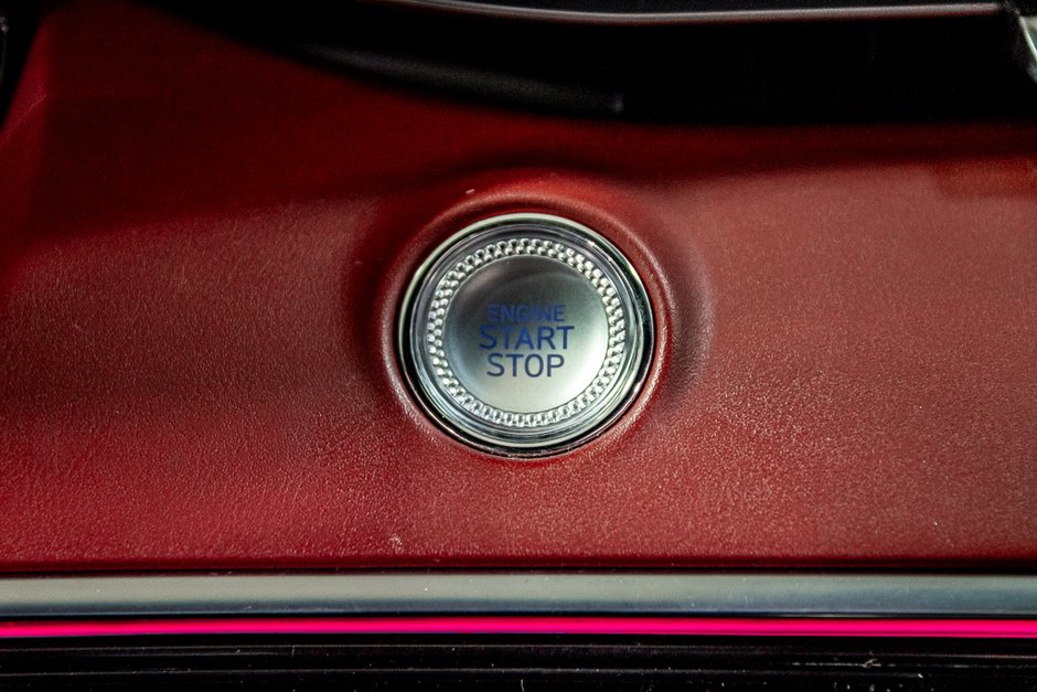 GENESIS GV70 2.5T PRESTIGE AWD CAM 360 SIEGE MASSAGE TOIT PANO 2023-20