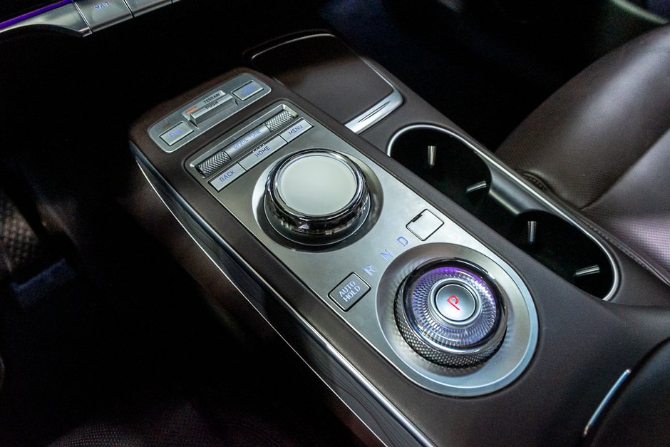 2024 GENESIS GV70 2.5T ADVANCED AWD CUIR TOIT PANO CAMERA NAV-29