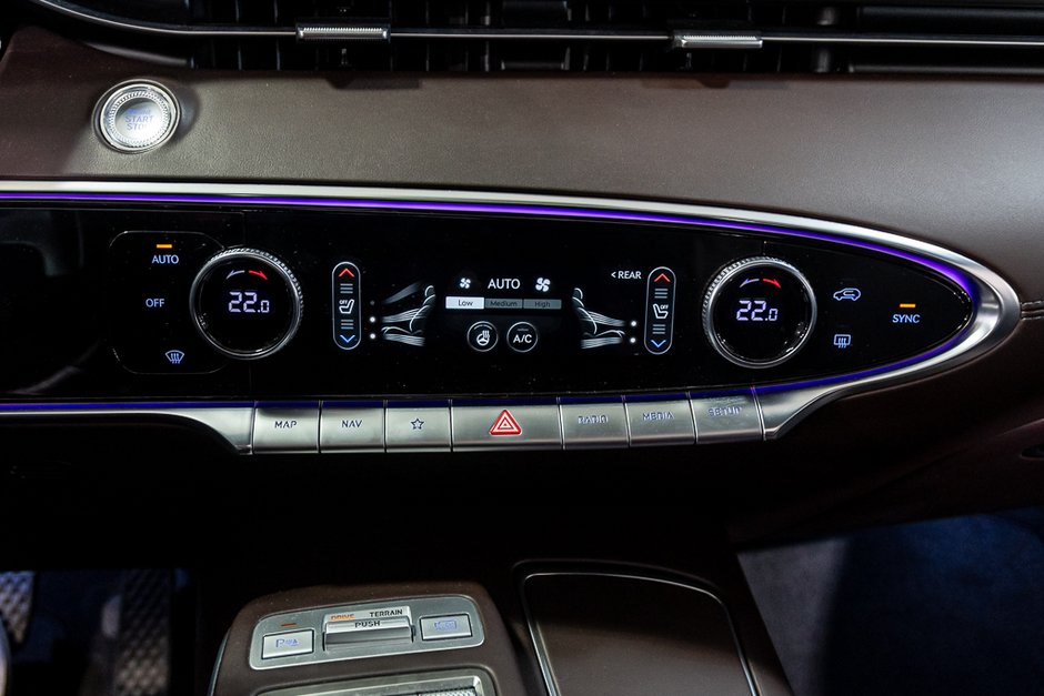 2024 GENESIS GV70 2.5T ADVANCED AWD CUIR TOIT PANO CAMERA NAV-27